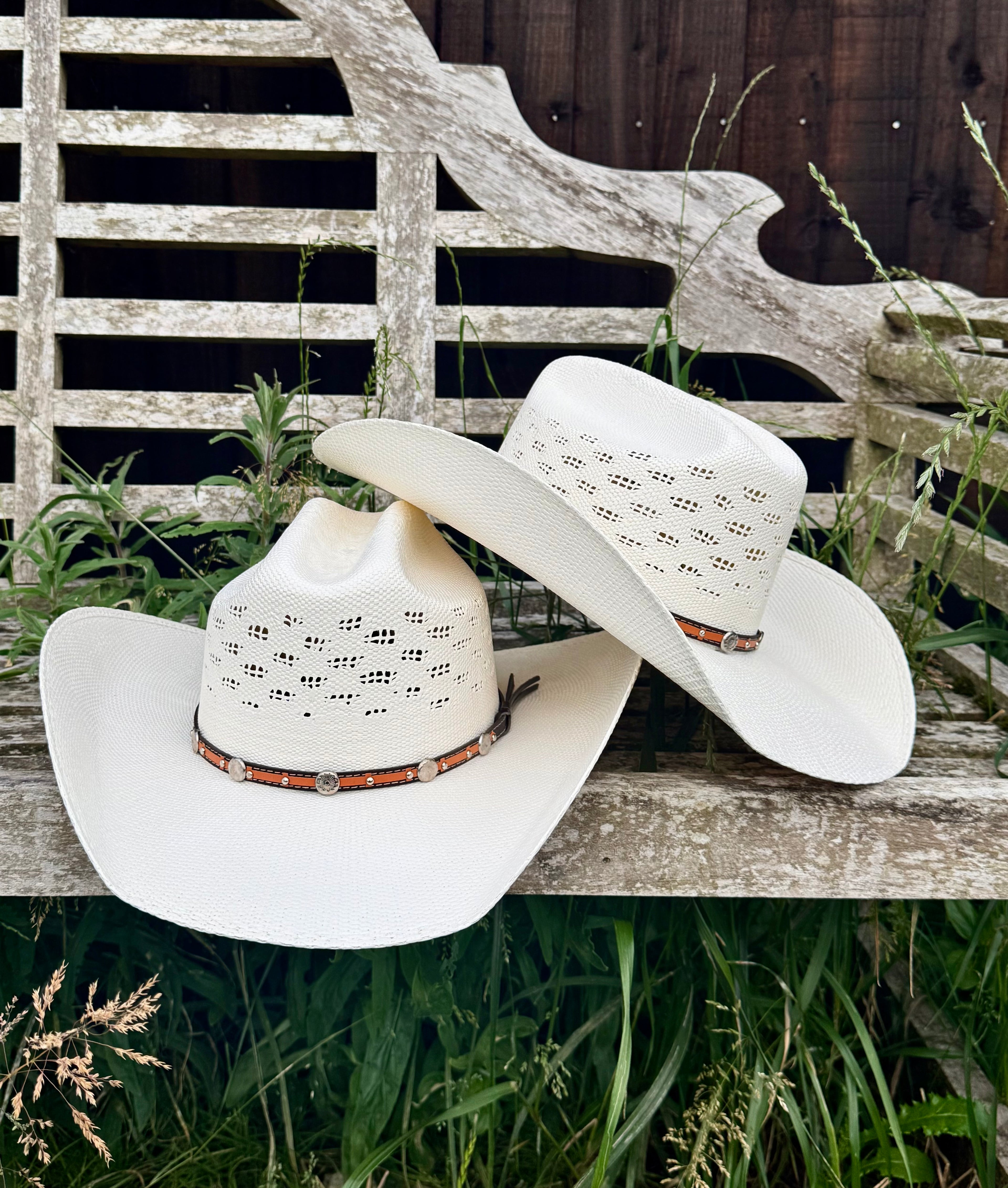 Straw Cowboy Coyote Hat